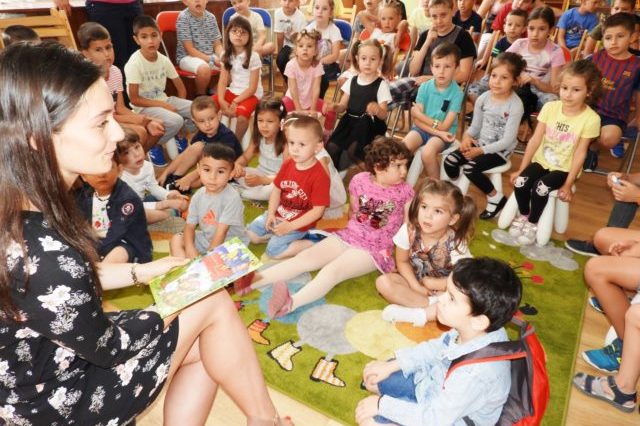 xliteratura.jpg.pagespeed.ic.DQouI_Jz6o