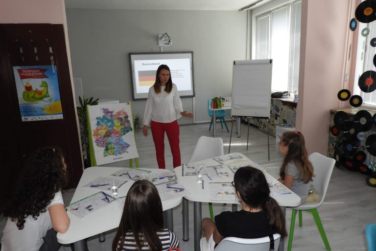 received_372194680069413