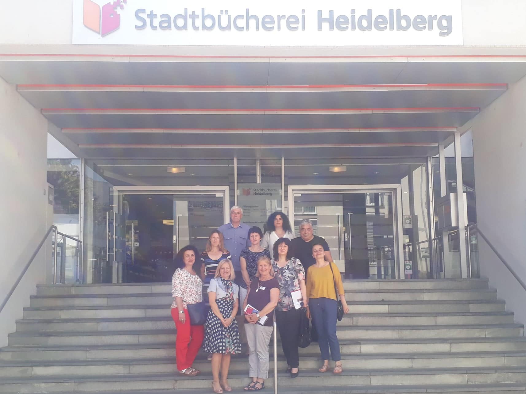 65747950_900855926917192_3643496335736307712_n