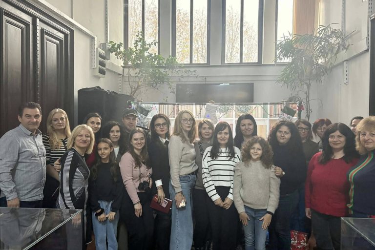 596810241_122105215605143325_6772085477216592972_n